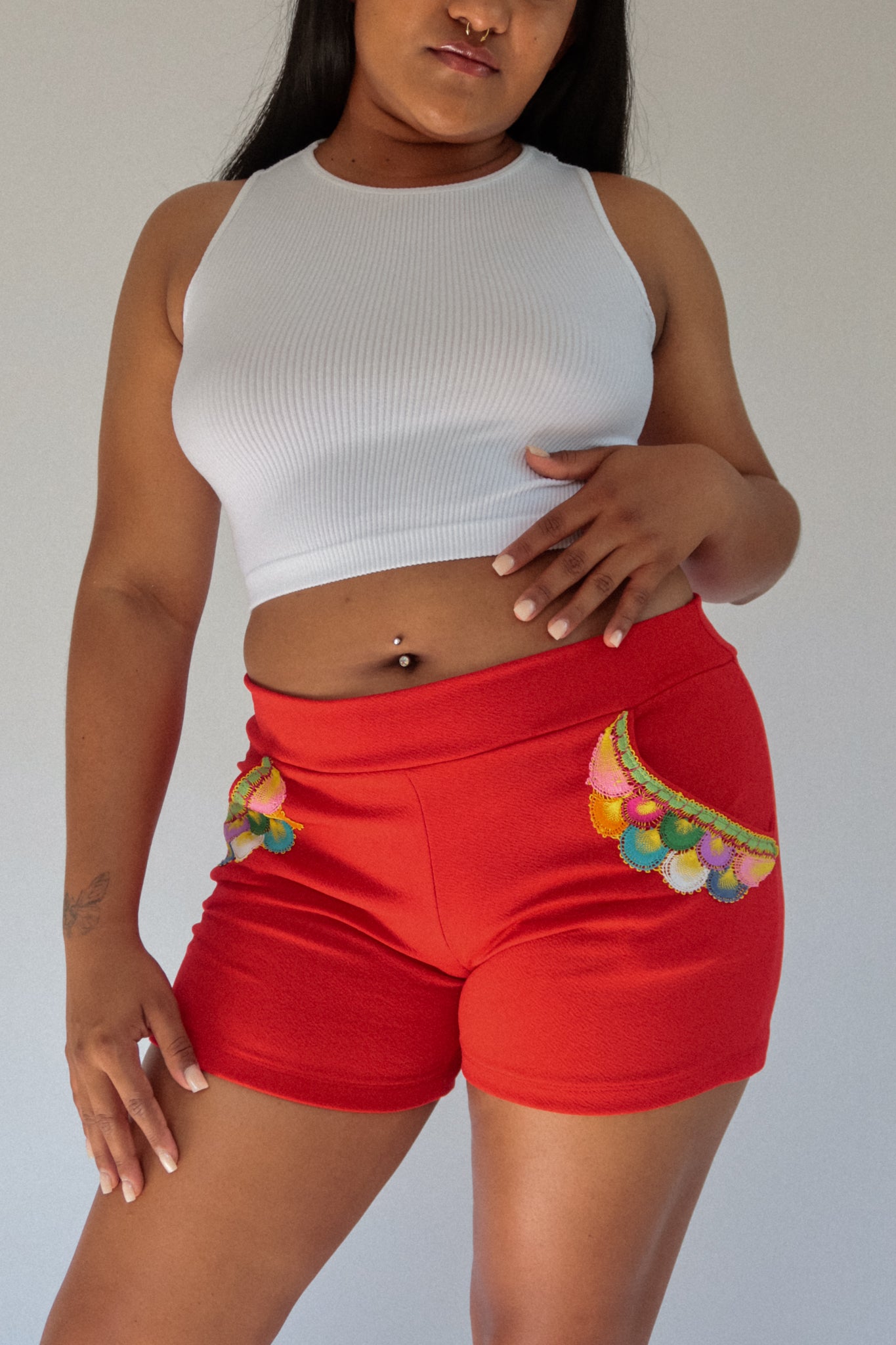Rojo Shorts